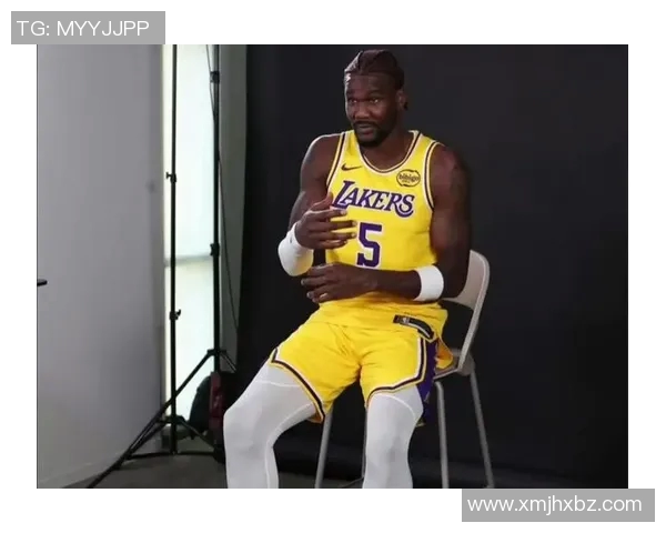 湖人126-116勇士迎3喜1忧！里弗斯艾顿完美输出，克内克特展价值