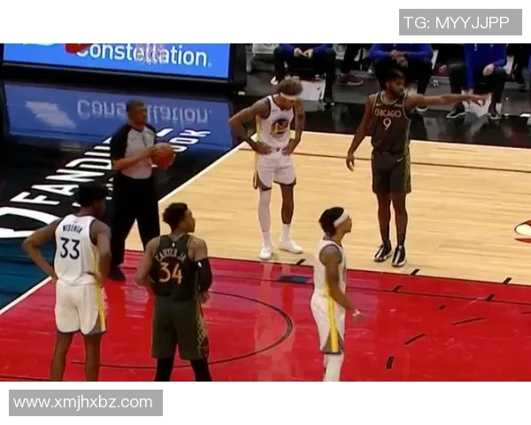 公牛奥科罗更新社媒晒出武切维奇绝杀庆祝照