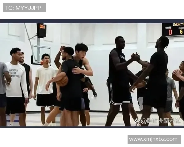 拓记：杨瀚森最大问题是没找到自己的得分方法 他需提高动作效率